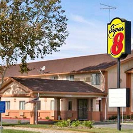 Super 8 By Wyndham Willows Esterno foto